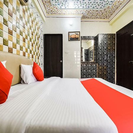 Oyo 48665 Kesar Palace Amer Εξωτερικό φωτογραφία