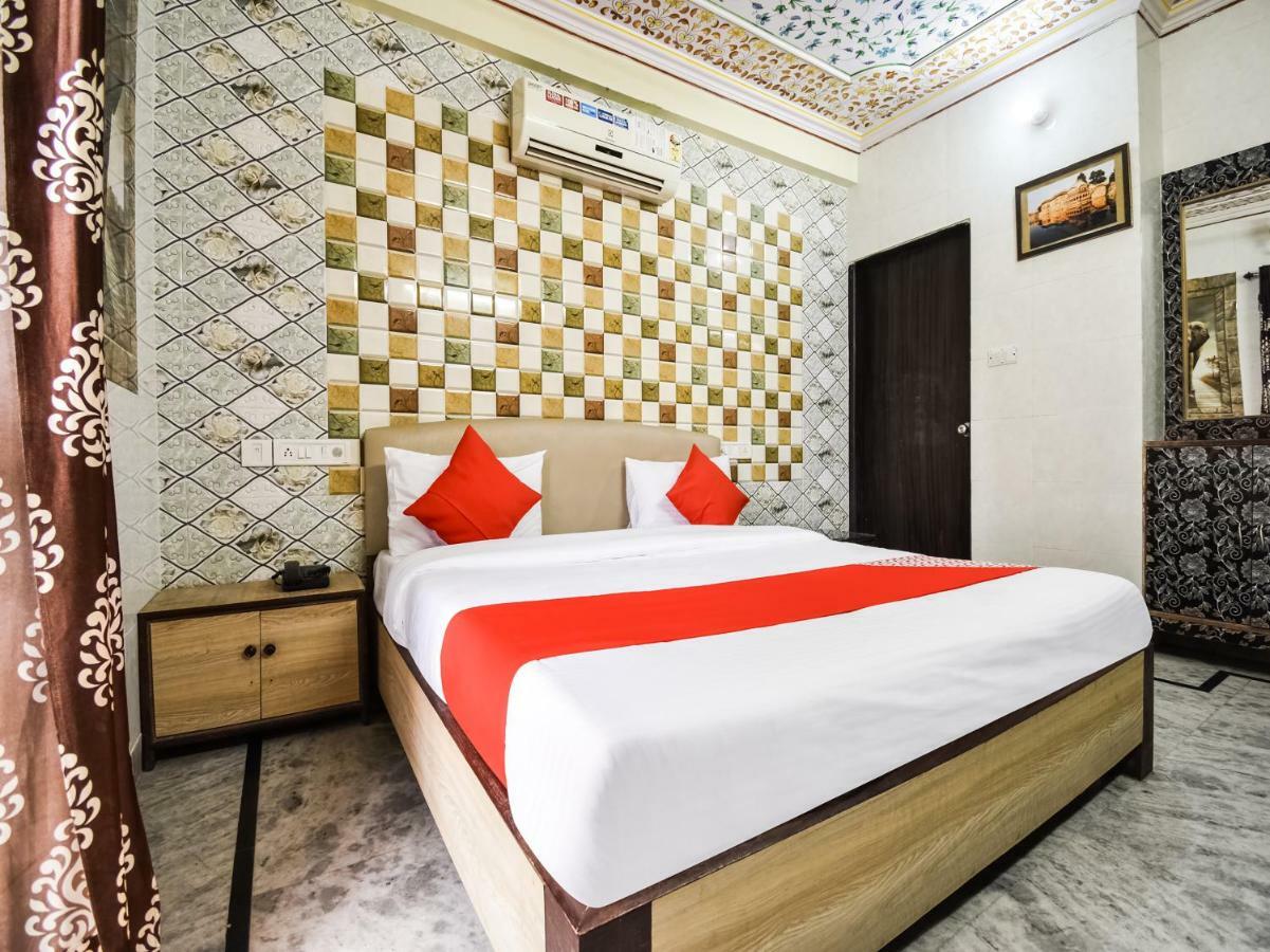 Oyo 48665 Kesar Palace Amer Εξωτερικό φωτογραφία
