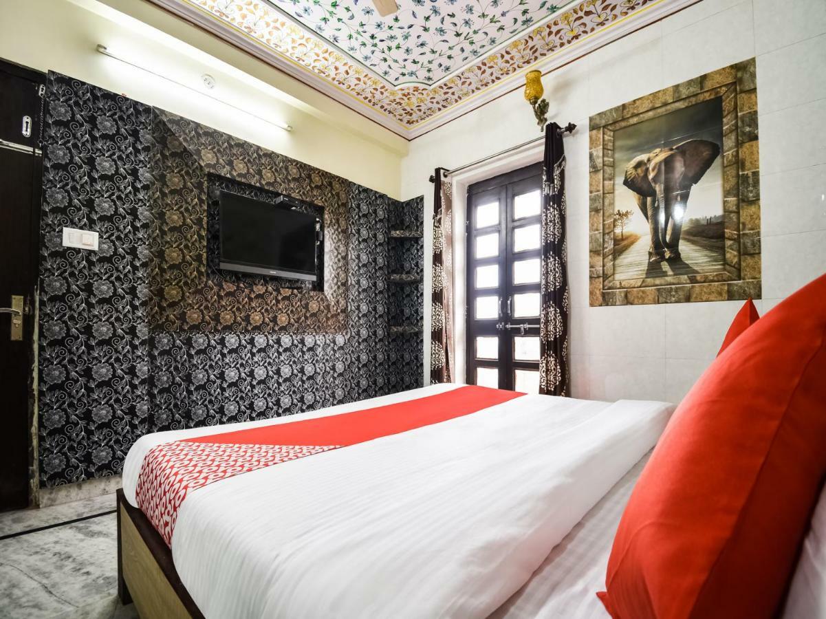 Oyo 48665 Kesar Palace Amer Εξωτερικό φωτογραφία