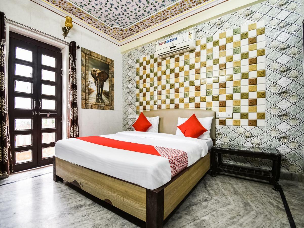 Oyo 48665 Kesar Palace Amer Εξωτερικό φωτογραφία