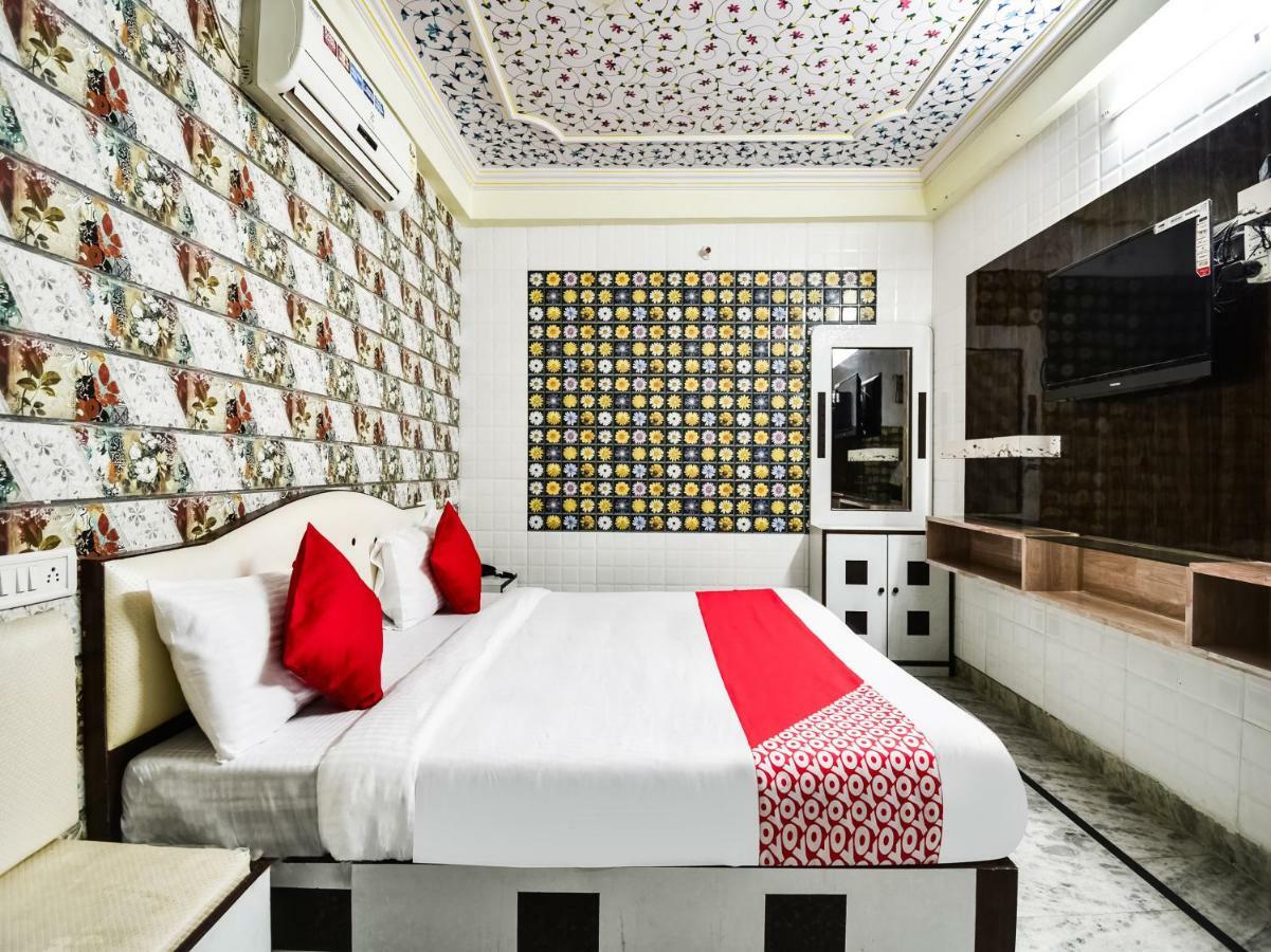 Oyo 48665 Kesar Palace Amer Εξωτερικό φωτογραφία